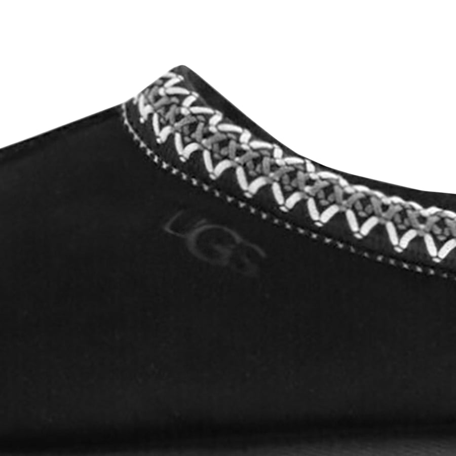 Tasman all black slipper top